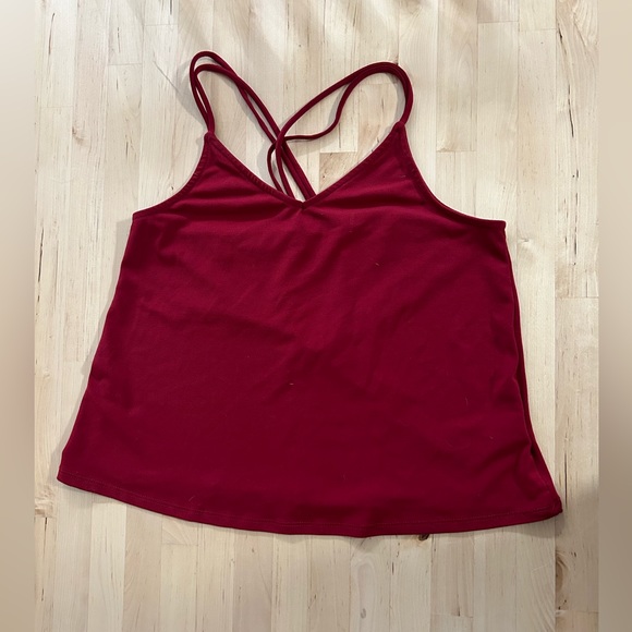 Silence + Noise Tank top, Size: XS, Color: Red, Condition: Excellent - Picture 2 of 3